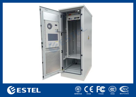 IP55 33U Tủ ngoài trời 1 Khu vực với kệ pin và phân phối điện