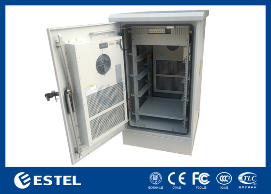 IP55 Một khoang ngoài trời Cabinet Telecom sàn gắn với hai cửa