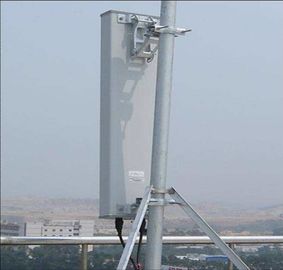 14,5dbi Gain GSM Bảng điều khiển phẳng mật độ cao Antenna Dọc 15 ° / Ngang 65 °
