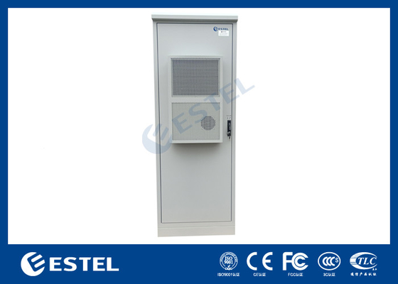 IP55 33U Tủ ngoài trời 1 Khu vực với kệ pin và phân phối điện