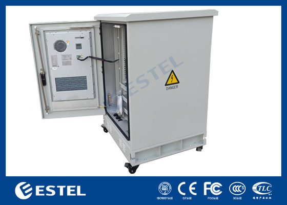 ET8080130A-22U Tủ viễn thông ngoài trời với điều hòa không khí làm mát và bốn bánh