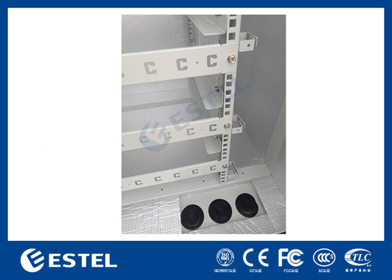 ET8080130A-22U Tủ viễn thông ngoài trời với điều hòa không khí làm mát và bốn bánh