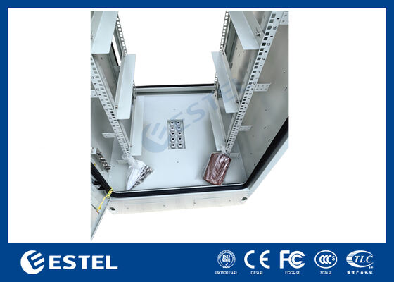 Tủ Rack 19 inch ngoài trời 32U, chuẩn IP65, có quạt làm mát, đèn LED, bảo mật cho Viễn thông và Ứng dụng Công nghiệp